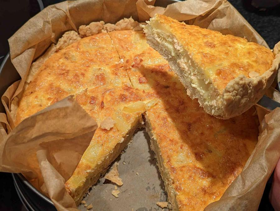 Quiche Lorraine with Salmon